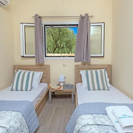 빌라 Varenna Maris By *