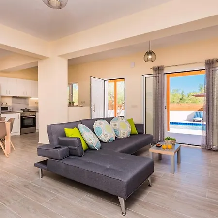 Varenna Maris By Plános